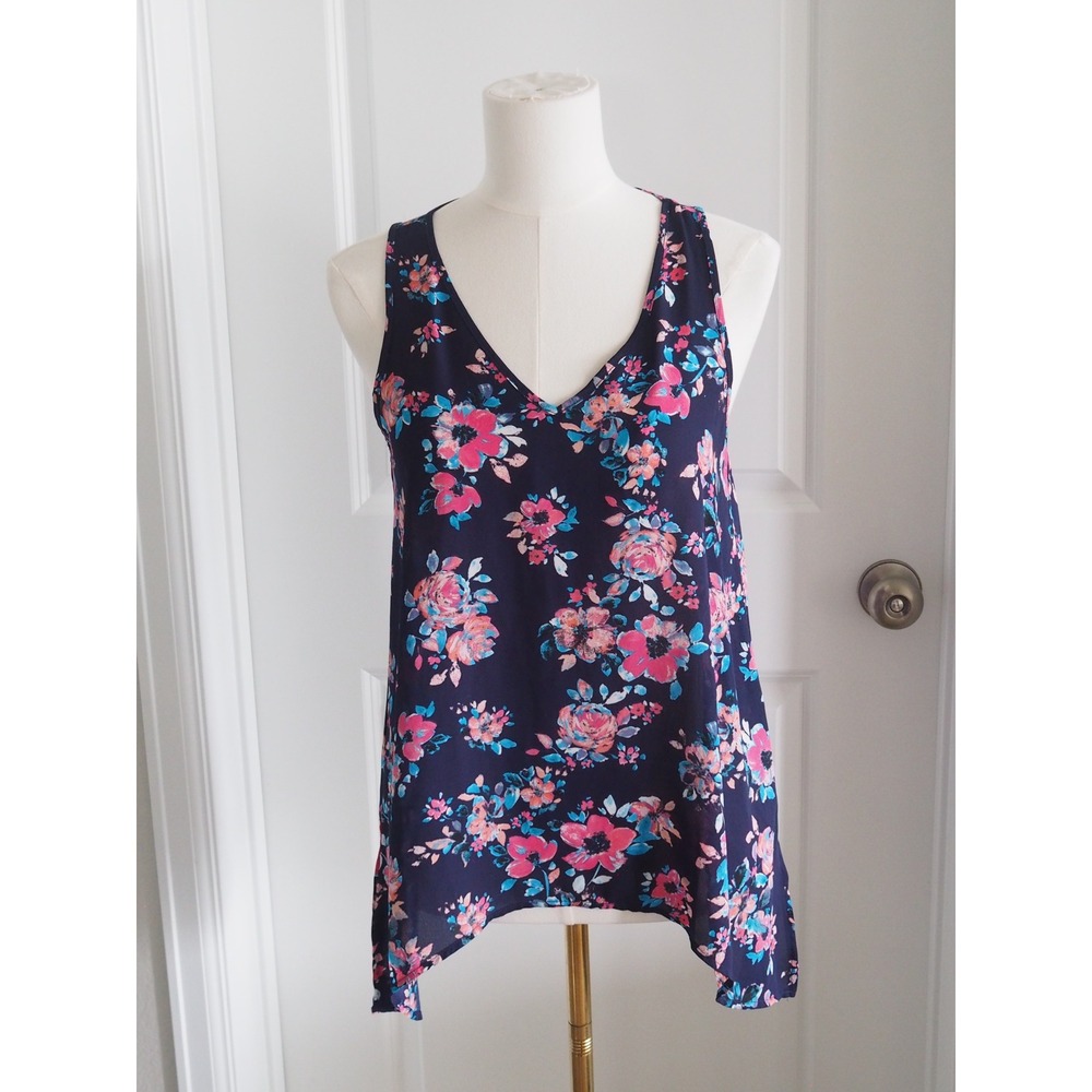 C Brand Floral Navy Pink Sleeveless Sharkbite Top Boho Small Good V-Neck Cutout